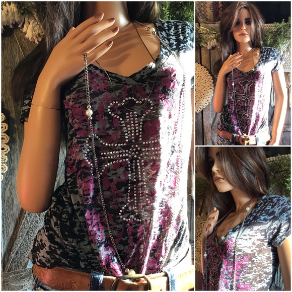 Eyeshadow Tops - Charcoal Gray/Pink Short Sleeve Rhinestone Tee